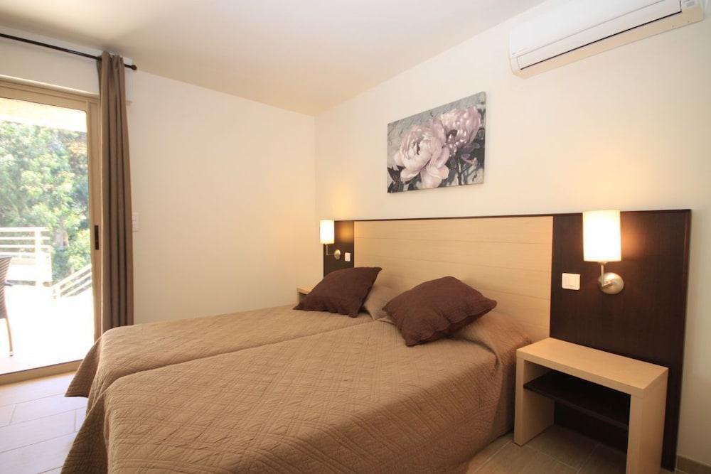 Hotel Et Residence Costa Rossa Porto  Экстерьер фото